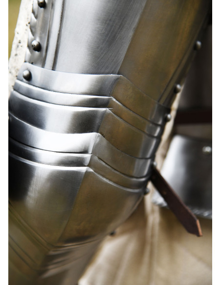 Paar middeleeuwse gotische bracers...