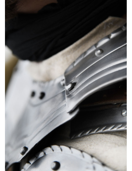 Gorjal medieval gótico (siglos: XV-XVI)