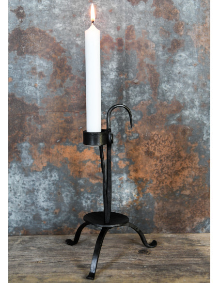 Candelabro medieval de mesa forjado a...