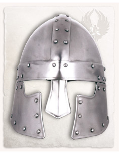 Barbuta medieval modelo Halanor, acabado pulido
