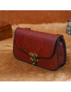 Bolso de cuero cruz celta repujada, color granate