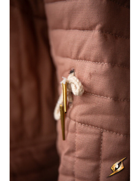 Middelalderlig ridderlig gambeson i...