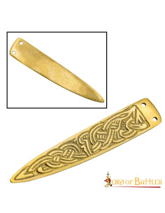 Punta cinturón medieval latón nudos celtas (9 cm.) 2