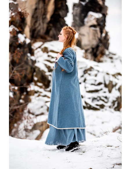 Abrigo vikingo para mujer modelo... Abrigo vikingo para mujer modelo...
