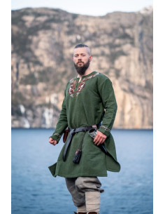 Túnica vikinga Snorri con bordado a mano estilo Urnes, verde 2