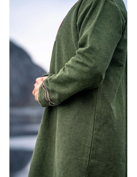 Snorri Vikingtuniek met...