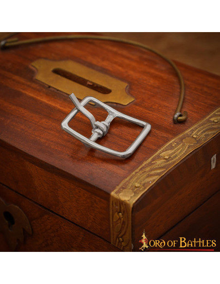 Hebilla medieval acero para correas...