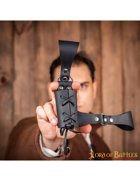 Tahalí medieval cuero negro para mano...