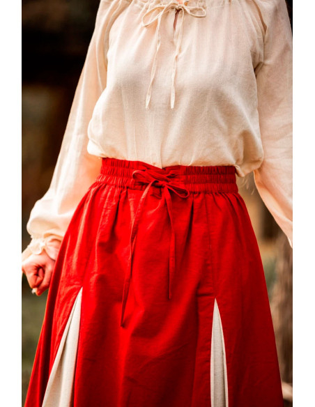 Middeleeuwse blouse met lange mouwen...