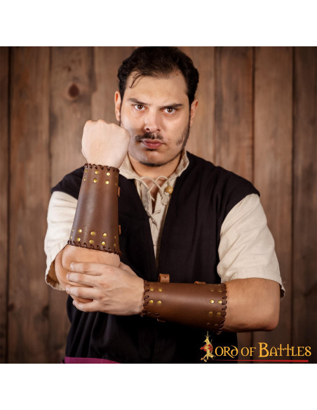 Brazales medievales cuero marrón con...