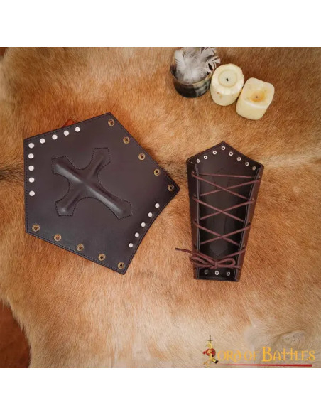 Mittelalterliche Lederarmschienen,...