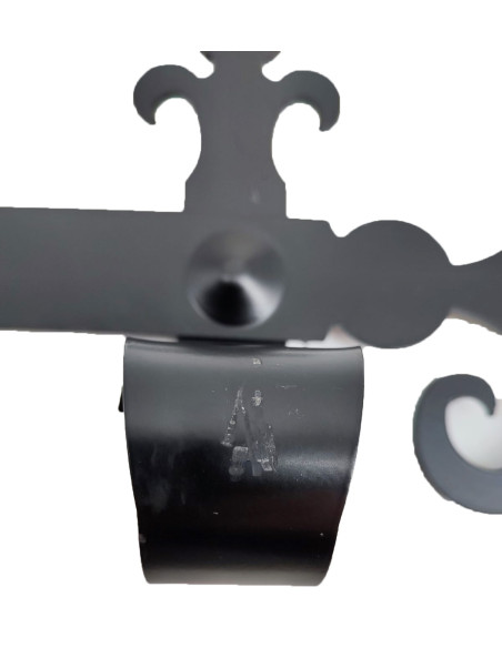 Middeleeuwse smeedijzeren hanger met...