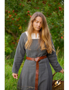 Scandinavische jurk uit de Vikingtijd, Estrid-model... 2