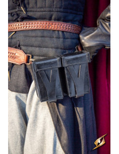 Bolso medieval negro de cuero rígido para cinturón