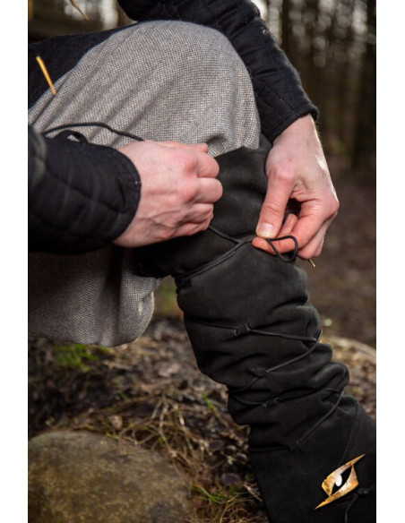 Middelalderlige leggings af Theoderic...