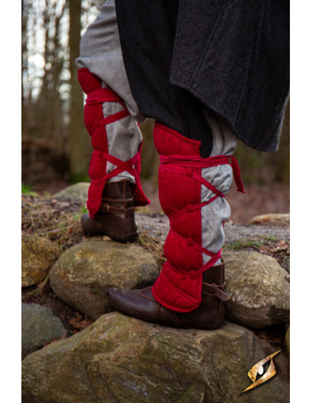 Middeleeuwse gewatteerde kanen, rood