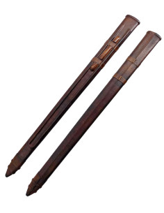 Schwertscheide aus Holz und Leder (83 cm).