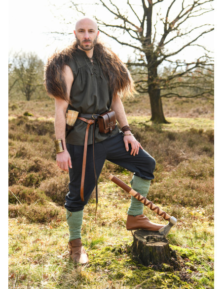 Middelalderlig ærmeløs skjorte model...