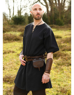 Túnica medieval manga corta modelo Jasper, negro