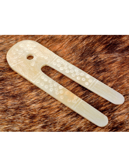 Wikingerlampe aus Knochen (10x3,5 cm.)