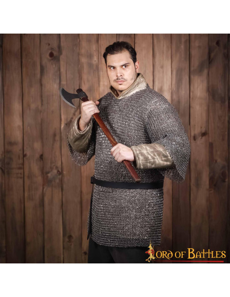 Stalen maliënkolder met halve mouw...