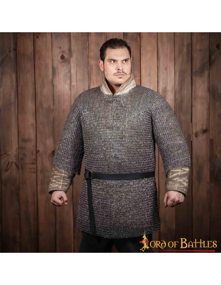 Stalen maliënkolder met halve mouw...