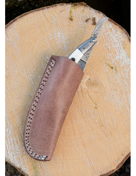 Rasiermesser aus Damaststahl mit...