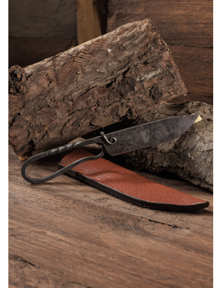 Cuchillo medieval forjado con funda...