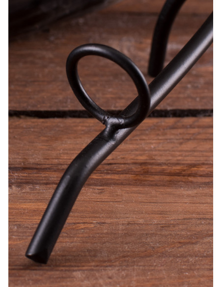 Soporte pequeño de metal para cuernos