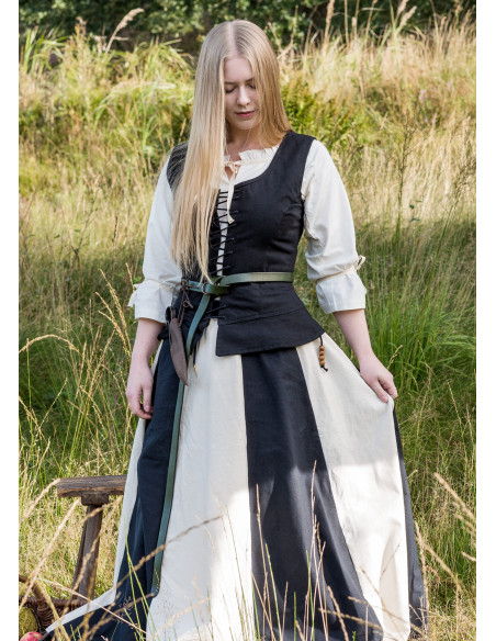 Tilda model middelalderlig overdel i...