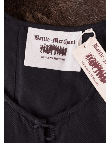 Tilda model middelalderlig overdel i...