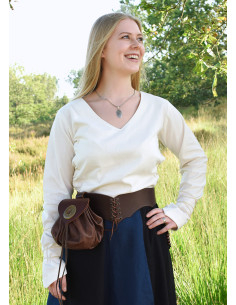 Aila middelalderbluse i naturhvid