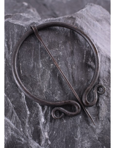Fíbula medieval forjada a mano diseño doble espiral 2