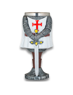 Tempeliersridderbeker met zwaard (18 cm.)
