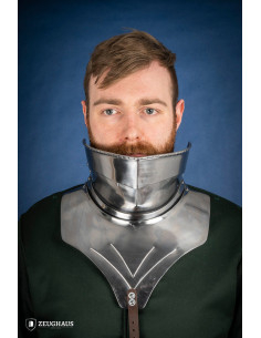 Artikulierter mittelalterlicher Ringkragen aus dunklem...