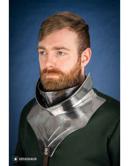 Gorjal medieval articulado en acero...