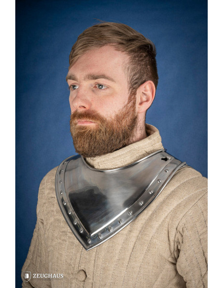 Middelalderlig spids kløft i poleret...