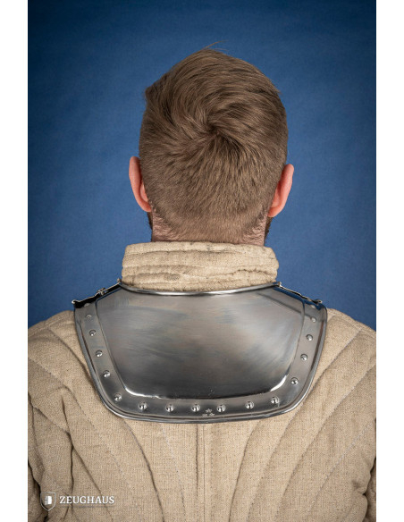 Middelalderlig spids kløft i poleret...