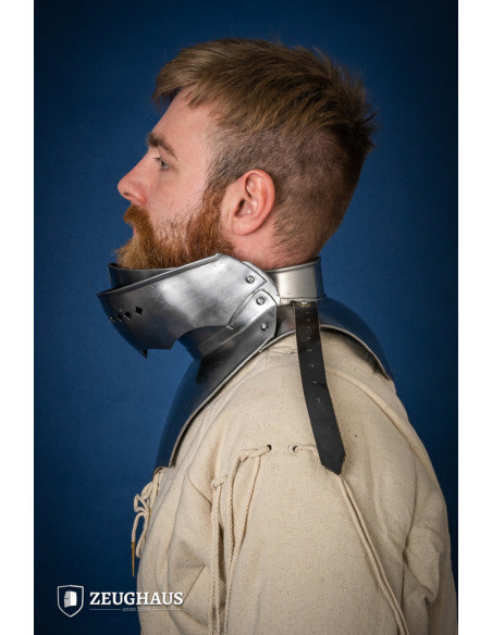 Gorget med Bevor i poleret blødt stål