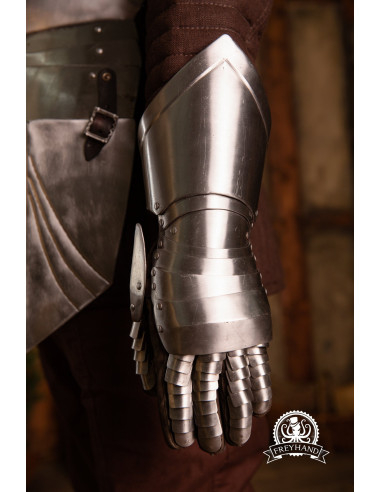 Middelalderlige Rouven-handsker til arme og hænder