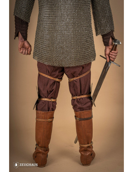 Piernas para armadura medieval en...