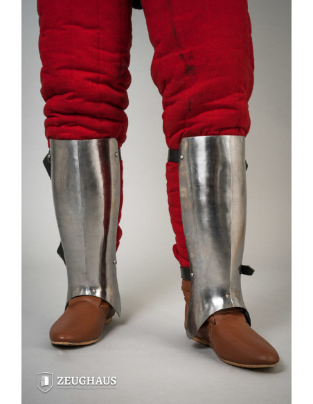 Grebas medievales en acero pulido,...