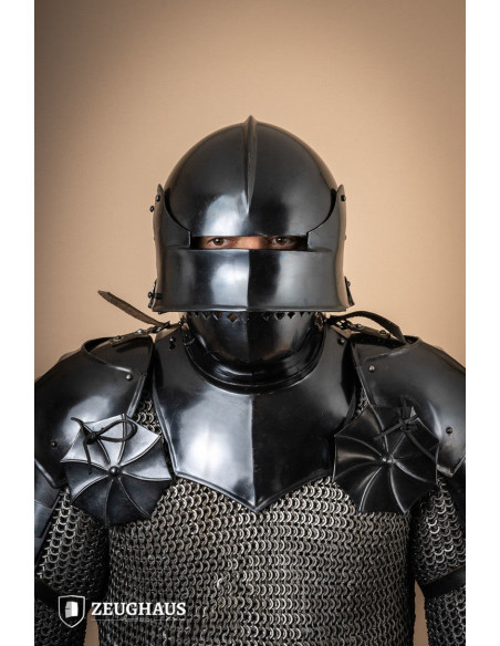 Tysk Sallet hjelm i poleret stål,...