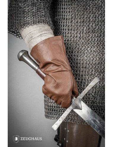 Mittelalterliche braune Lederhandschuhe, verschiedene Größen