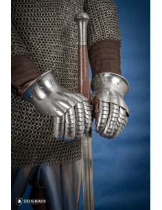 Middelalderhandsker af poleret stål år 1350-1415, (1,6 mm.) 2