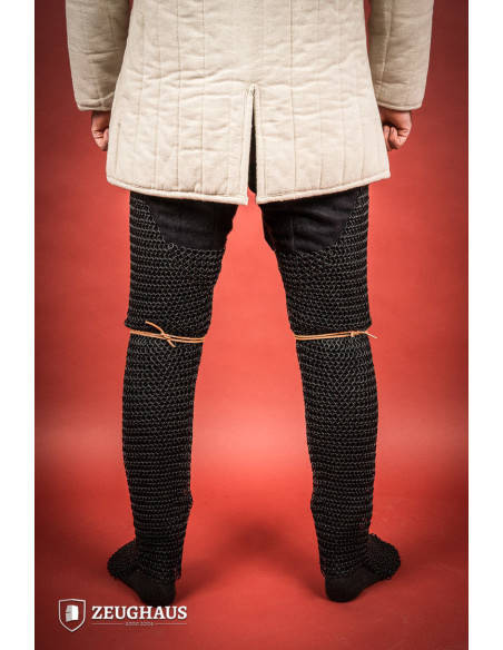 Middeleeuwse poten maliënkolder...