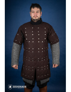 Middelalderlig brigantin af blødt stål, brun farve