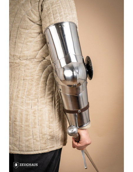 Brazos medievales siglo XIV., acero...