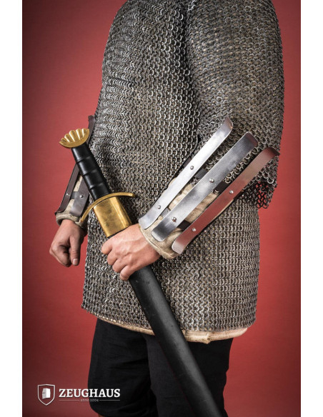 Polierte Wikinger-Armbänder aus Stahl...