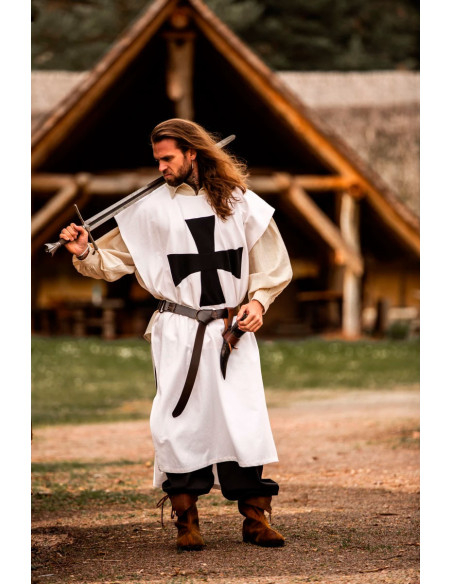 Túnica de los Caballeros Templarios,...